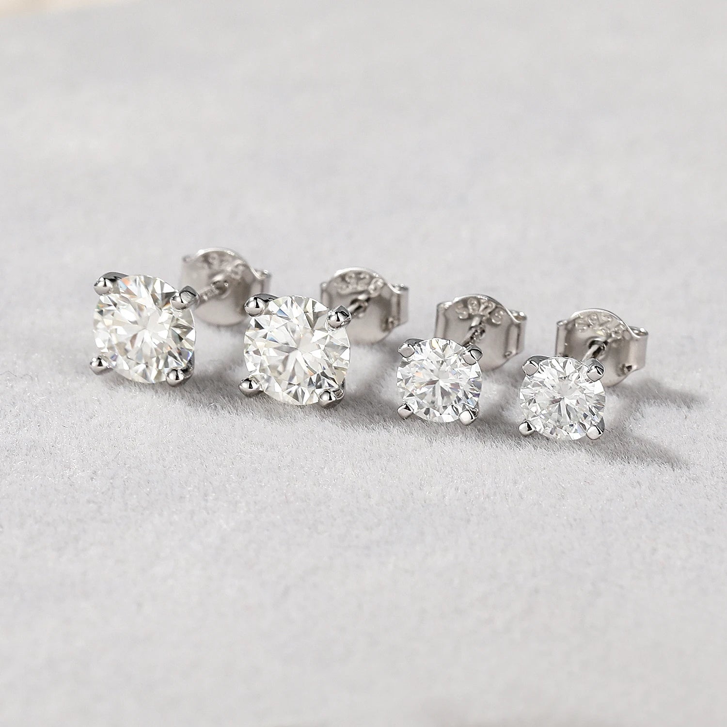 LUME Silver Moissanite Earrings