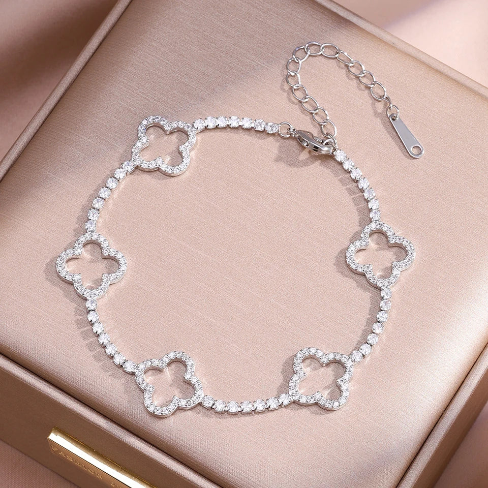 LUME Silver & Gold Four-Leaf Flower Bracelet